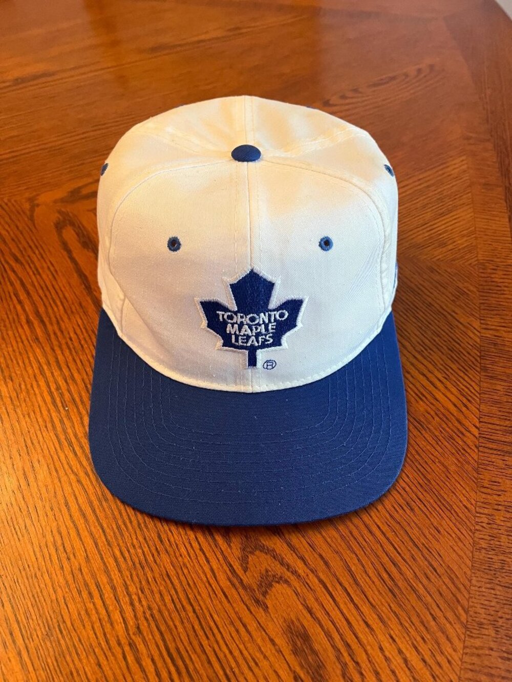 Vintage Toronto Maple Leafs NHL Starter Strapback